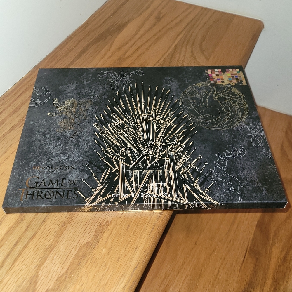 NEW Game of Thrones Revolution 48 Eyeshadow Palette